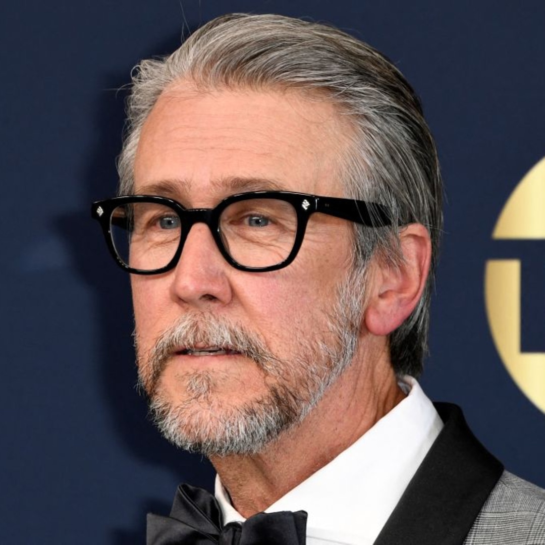 Succession’s Alan Ruck Involved in 4-Vehicle Crash at Pizzeria Succession’s Alan Ruck Involved in 4-Vehicle Crash at Pizzeria
